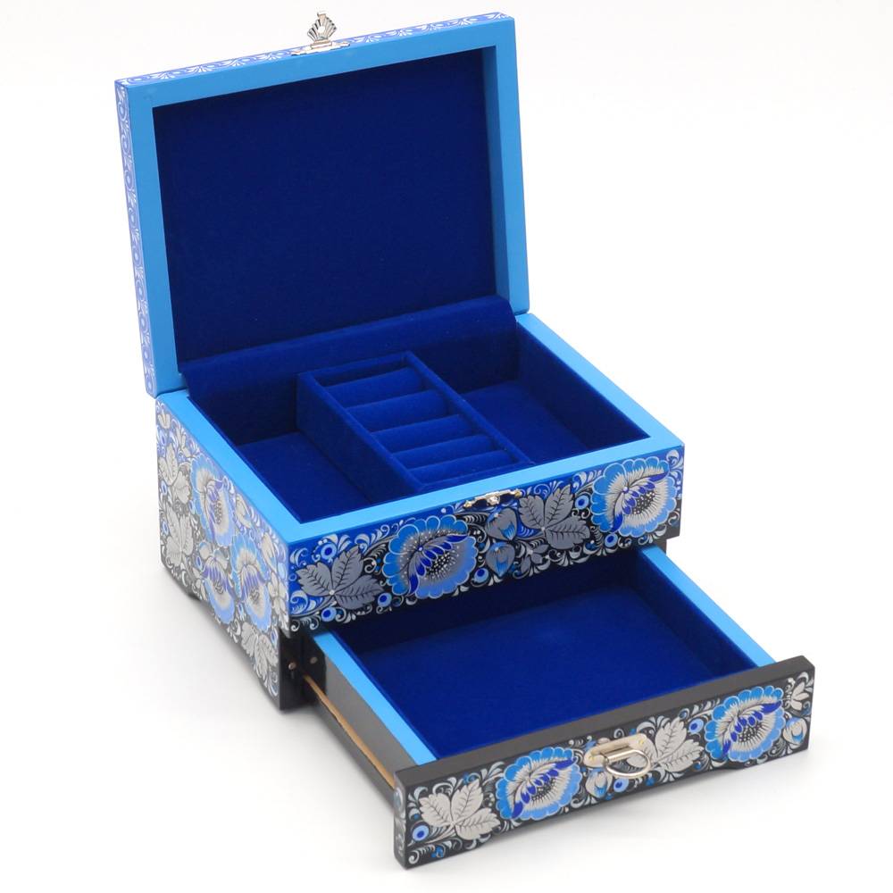 Р59с Шкатулка деревянная